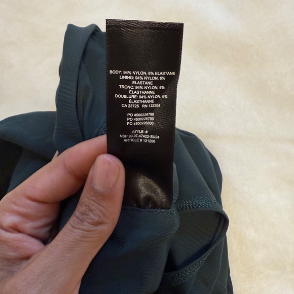 Aritzia Green Mini Skirt - Picture 4 of 6